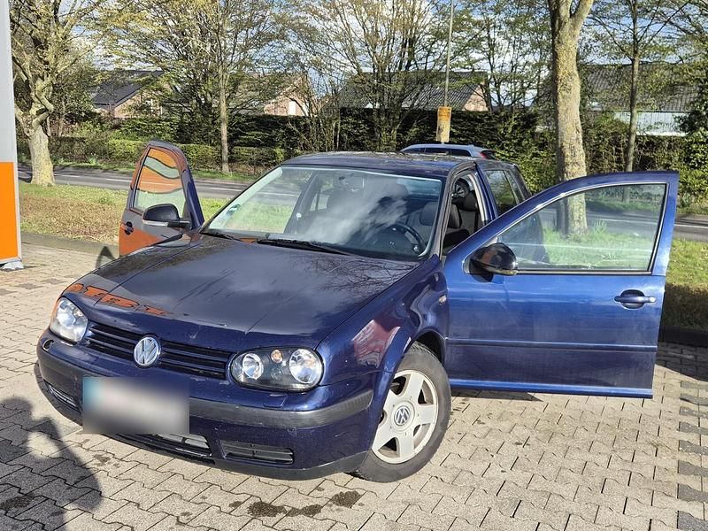 Gebraucht VW Golf IV 101 PS (74 kW) 1998 Kleinwagen