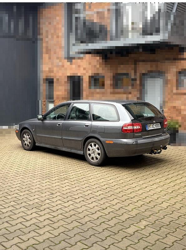 Gebraucht Volvo V40 122 PS (89 kW) 2001 Kombi