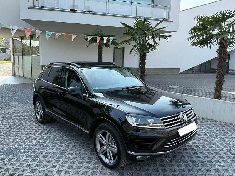Gebraucht VW Touareg Exclusive 262 PS (192 kW) 2016 Schwarz SUV