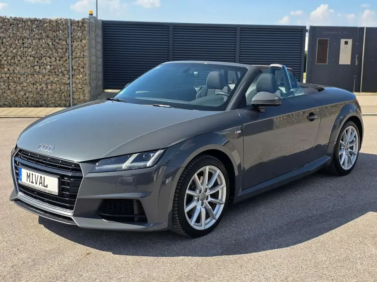 Gebraucht Audi TT S-Line 184 PS (135 kW) 2016 Grau Coupé