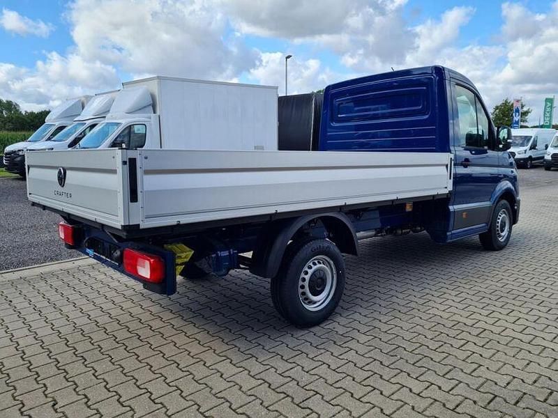 Neu VW Crafter 103 PS (75 kW) 2025 Blau Van
