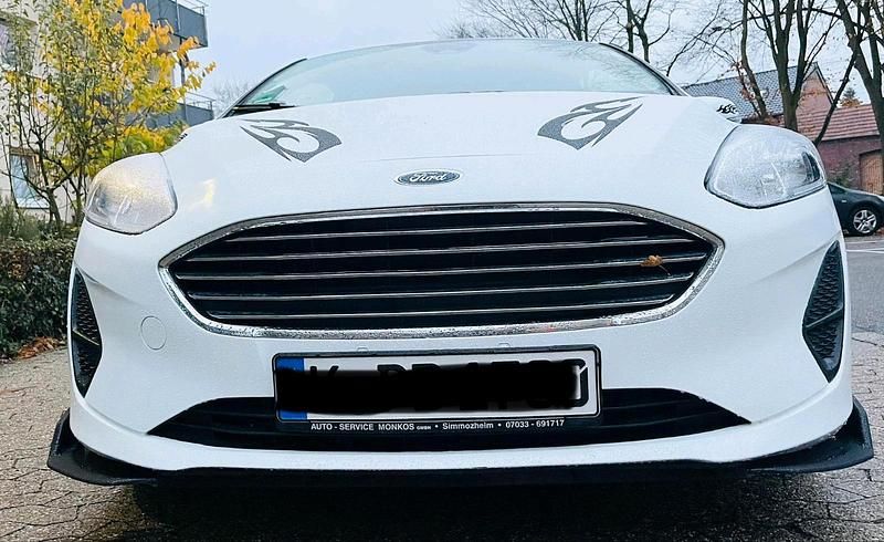 Gebraucht Ford Fiesta 86 PS (63 kW) 2019 Weiß Kleinwagen