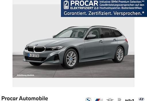 Gebraucht BMW 320e Sport Line 204 PS (150 kW) 2022 Skyscraper grau Kombi