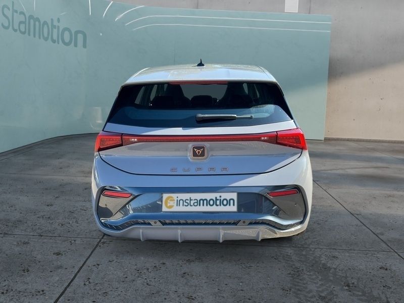 Second-hand Cupra Born 169 kW (231 CP) 2024 Gri Hatchback