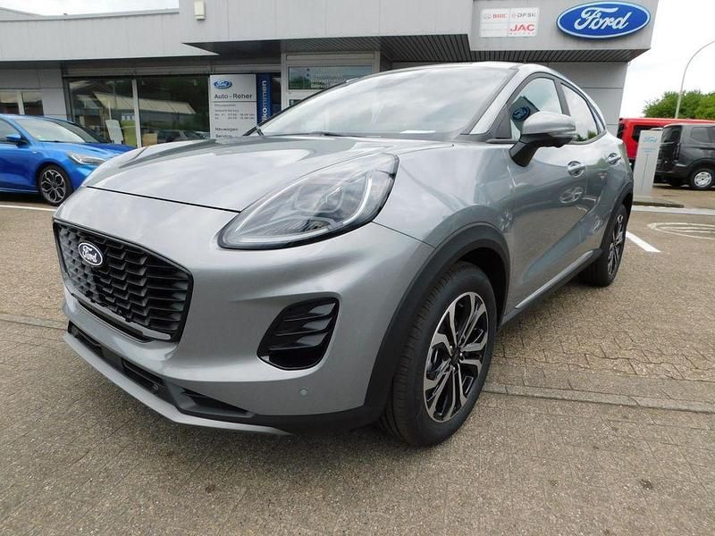 Neu Ford Puma Titanium 155 PS (114 kW) 2025 Silber SUV