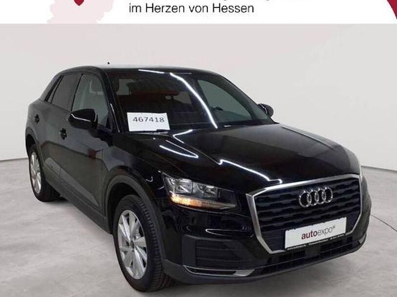 Gebraucht Audi Q2 Design 150 PS (110 kW) 2020 Brillantschwarz SUV