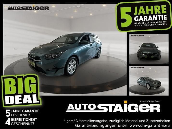 Yucca stahlgrau Gebraucht 2024 Kia Ceed Vision Kombi | 18.990 € (Guter Preis) - Bild 1/4