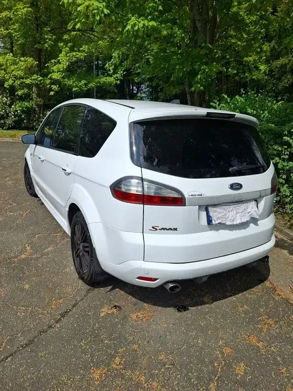 Gebraucht Ford S-MAX Titanium S 175 PS (128 kW) 2010 Weiß Van / Kleinbus