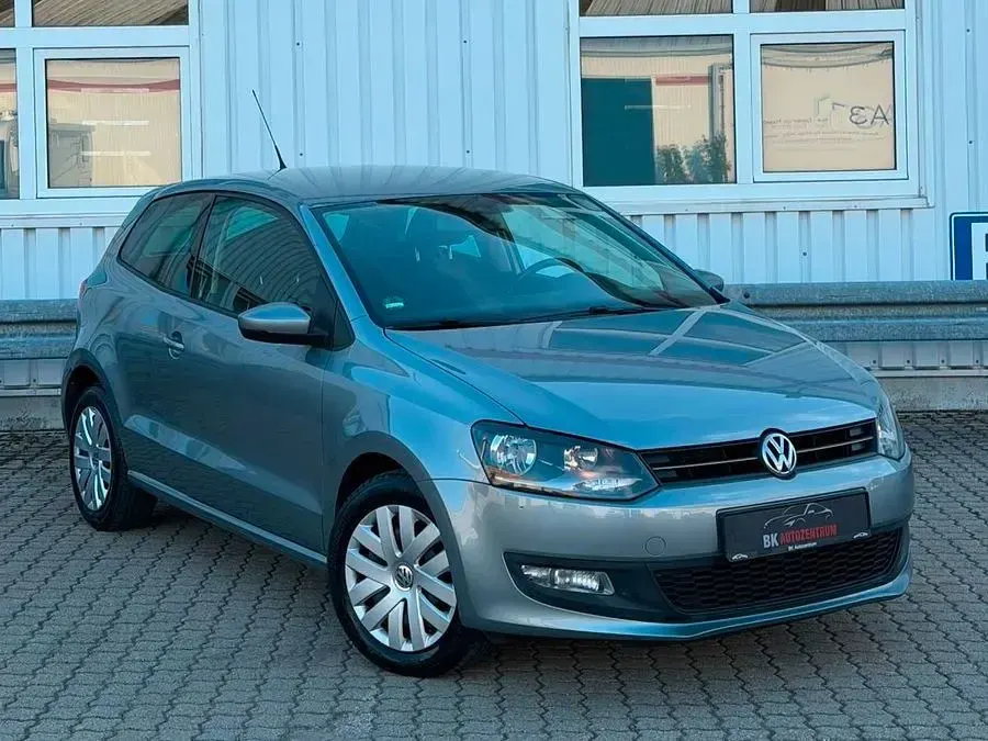 Gebraucht VW Polo Team 69 PS (50 kW) 2012 Grau Kleinwagen