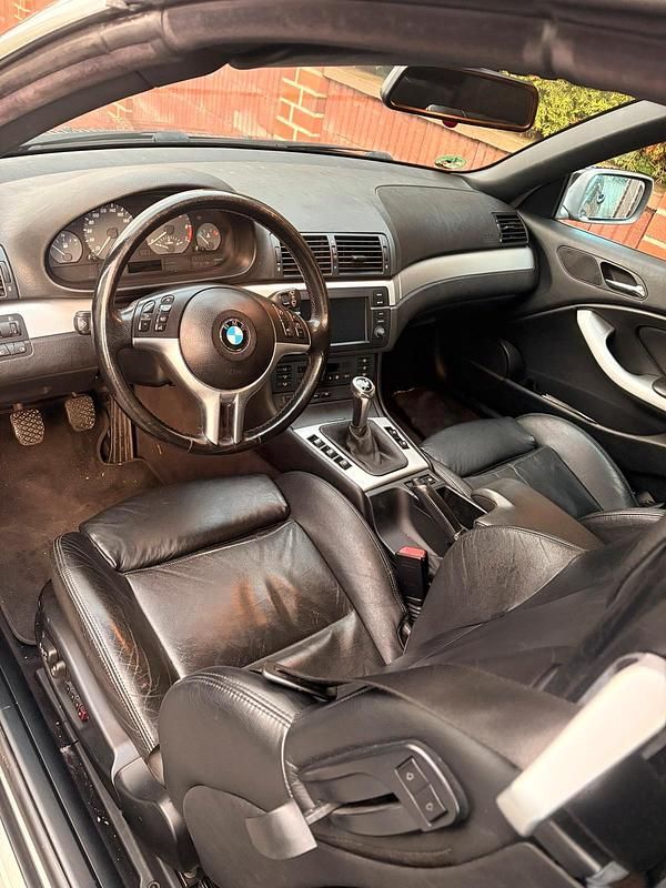 Gebraucht BMW 325 Cabriolet 192 PS (141 kW) 2001 Schwarz Cabrio