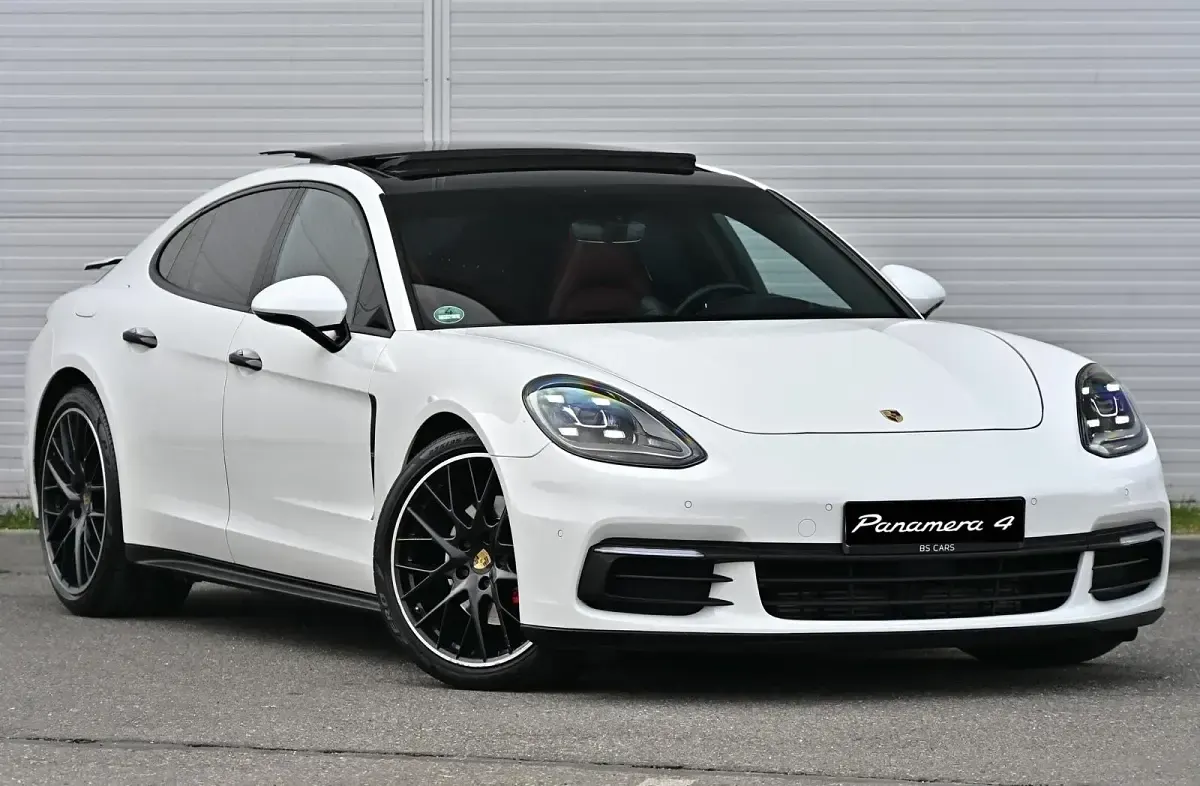 Gebraucht Porsche Panamera 330 PS (242 kW) 2018 Limousine