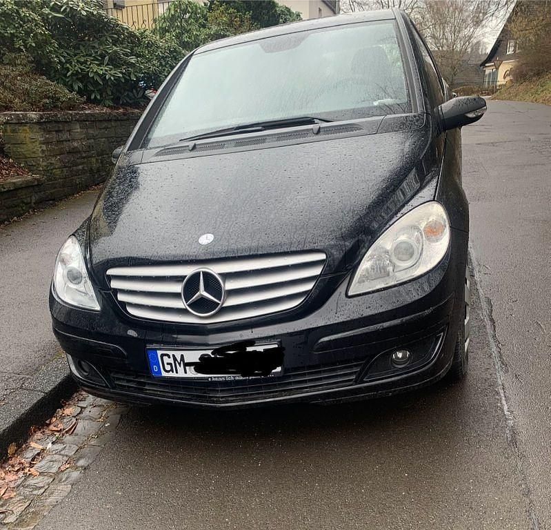Gebraucht Mercedes B150 95 PS (69 kW) 2005 Schwarz Van / Kleinbus