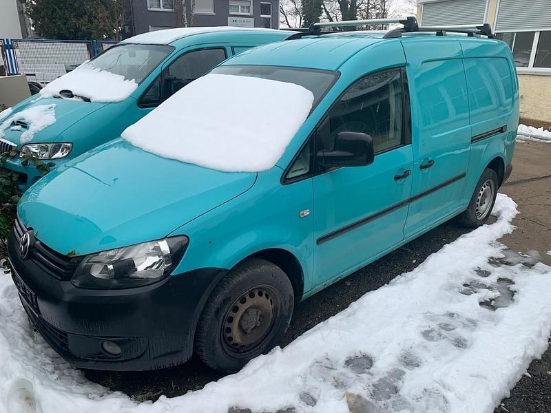 Grün Gebraucht 2011 VW Caddy Maxi Van / Kleinbus | 2.900 € (Fairer Preis) - Bild 1/1