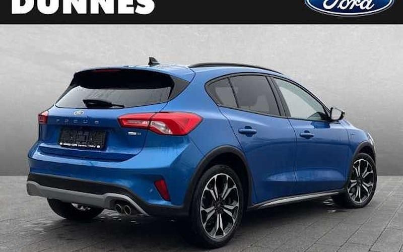 Gebraucht Ford Focus Active 155 PS (114 kW) 2021 Dynamicblau metallic Limousine