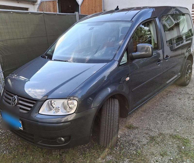 Grau Gebraucht 2009 VW Caddy Maxi Life Life Van / Kleinbus | 5.950 € (Fairer Preis) - Bild 1/4