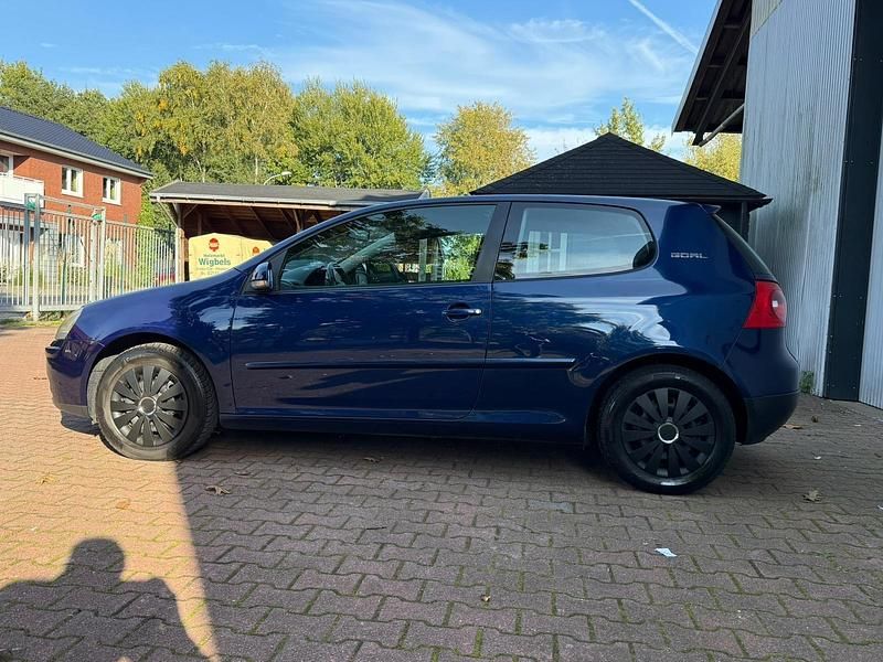 Gebraucht VW Golf IV 105 PS (77 kW) 2006 Blau Limousine
