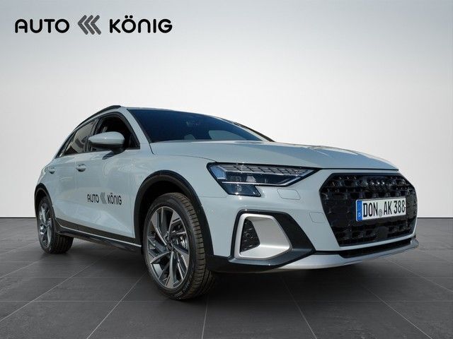 Grau Gebraucht 2025 Audi A3 Ambiente Limousine | 36.390 € (Teuer) - Bild 1/4