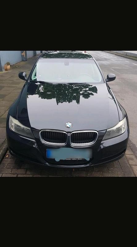Schwarz Gebraucht 2009 BMW 316 Limousine | 3.150 € (Fairer Preis) - Bild 1/4