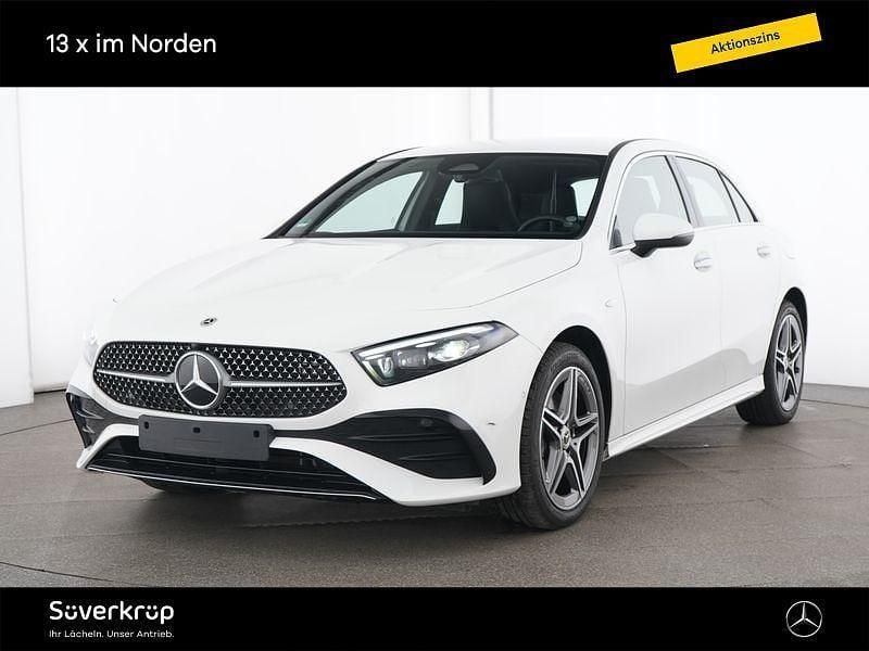 Weiß unilack polarweiß Gebraucht 2025 Mercedes A250 AMG Limousine | 33.625 € (Fairer Preis) - Bild 1/4