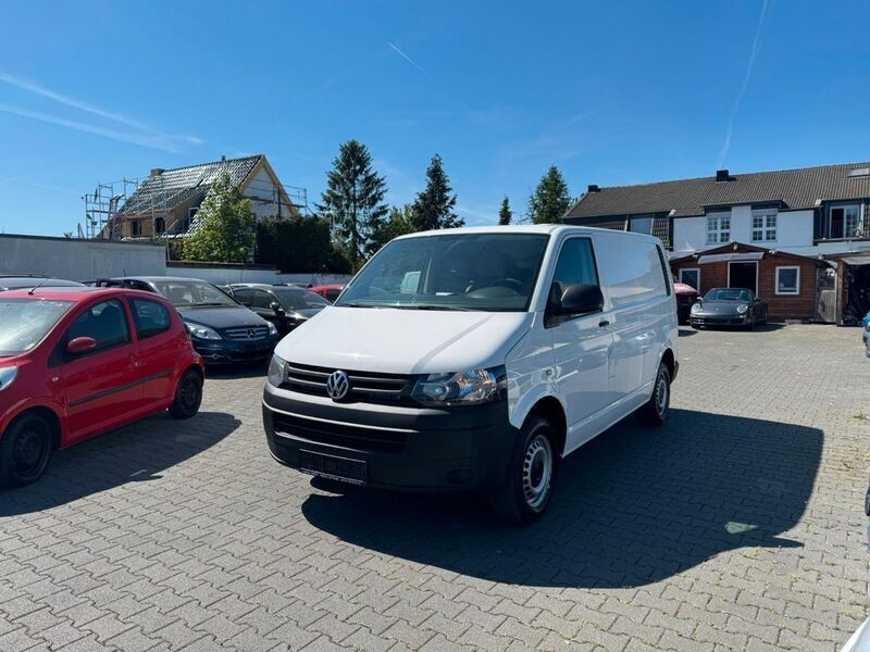 Weiß Gebraucht 2014 VW T5 Van | 10.890 € (Guter Preis) - Bild 1/4