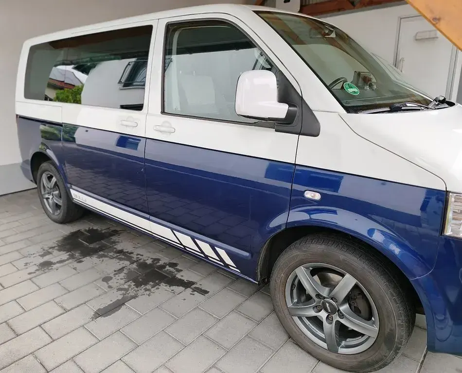 Gebraucht VW Multivan 131 PS (96 kW) 2008 Blau Van / Kleinbus
