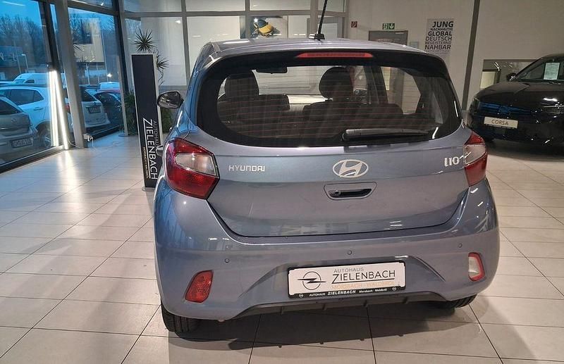 Neu Hyundai i10 Select 63 PS (46 kW) 2025 Grau Kleinwagen