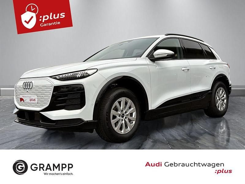 Weiß Gebraucht 2025 Audi Q6 e-tron Ambiente SUV | 52.490 € - Bild 1/4