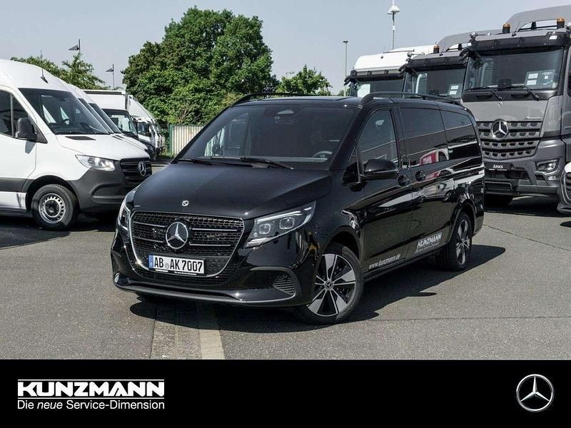 Obsidianschwarz metallic Gebraucht 2025 Mercedes V300 Style Van / Kleinbus | 73.660 € - Bild 1/4