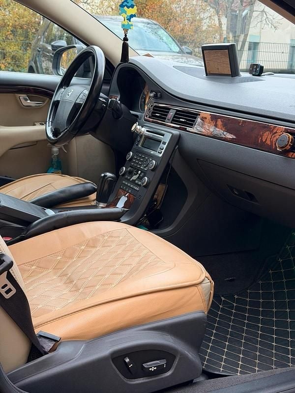 Second-hand Volvo S80 184 CP (135 kW) 2006 Negru Berlinǎ