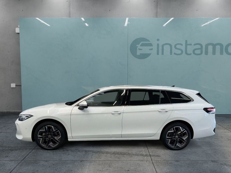 Gebraucht VW Passat 150 PS (110 kW) 2024 Weiß Kombi