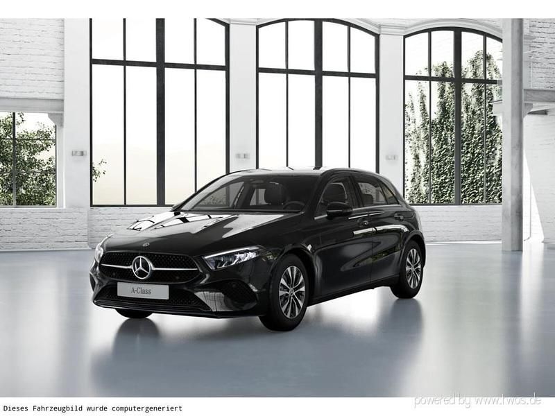 Unilack nachtschwarz Gebraucht 2025 Mercedes A180 Limousine | 28.800 € (Guter Preis) - Bild 1/4