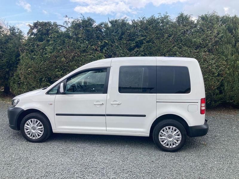 Gebraucht VW Caddy 75 PS (55 kW) 2014 Weiß Van / Kleinbus