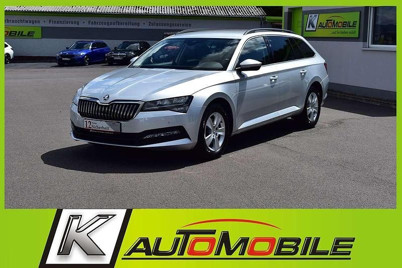 Silber Gebraucht 2022 Skoda Superb Kombi | 24.980 € (Guter Preis) - Bild 1/4