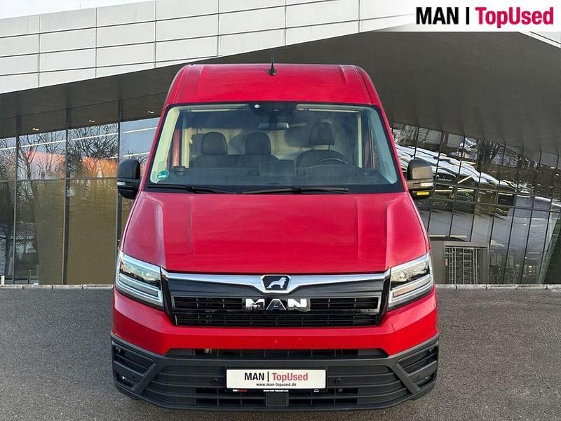 Gebraucht MAN TGE 177 PS (130 kW) 2022 Rot Van