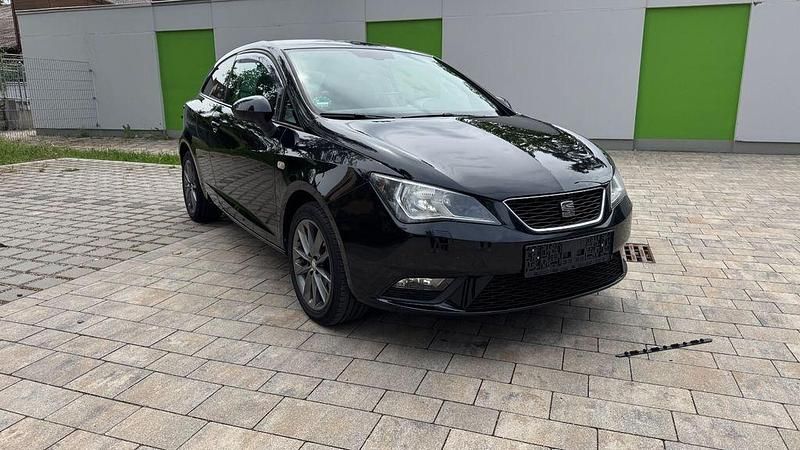 Schwarz Gebraucht 2013 Seat Ibiza SC I-Tech Kleinwagen | 6.390 € (Fairer Preis) - Bild 1/4