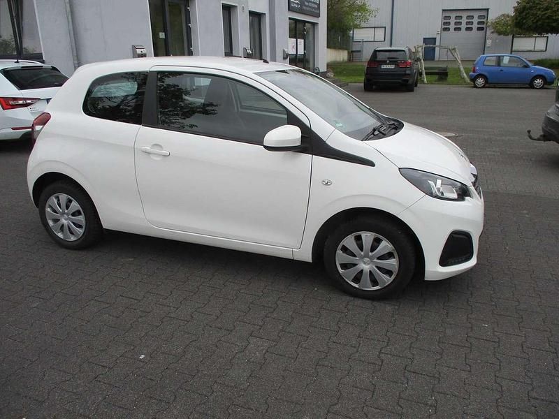 Gebraucht Peugeot 108 72 PS (52 kW) 2019 Weiß Limousine