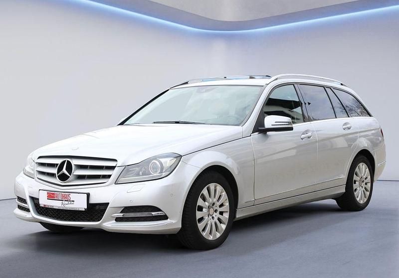 Gebraucht Mercedes C220 170 PS (125 kW) 2014 Silber Kombi