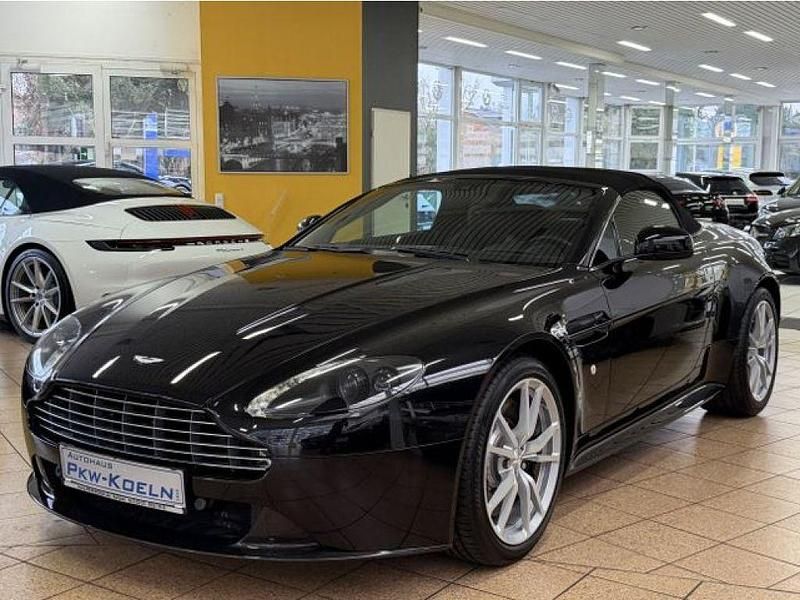 Schwarz Gebraucht 2017 Aston Martin V8 Coupé | 89.999 € (Teuer) - Bild 1/4