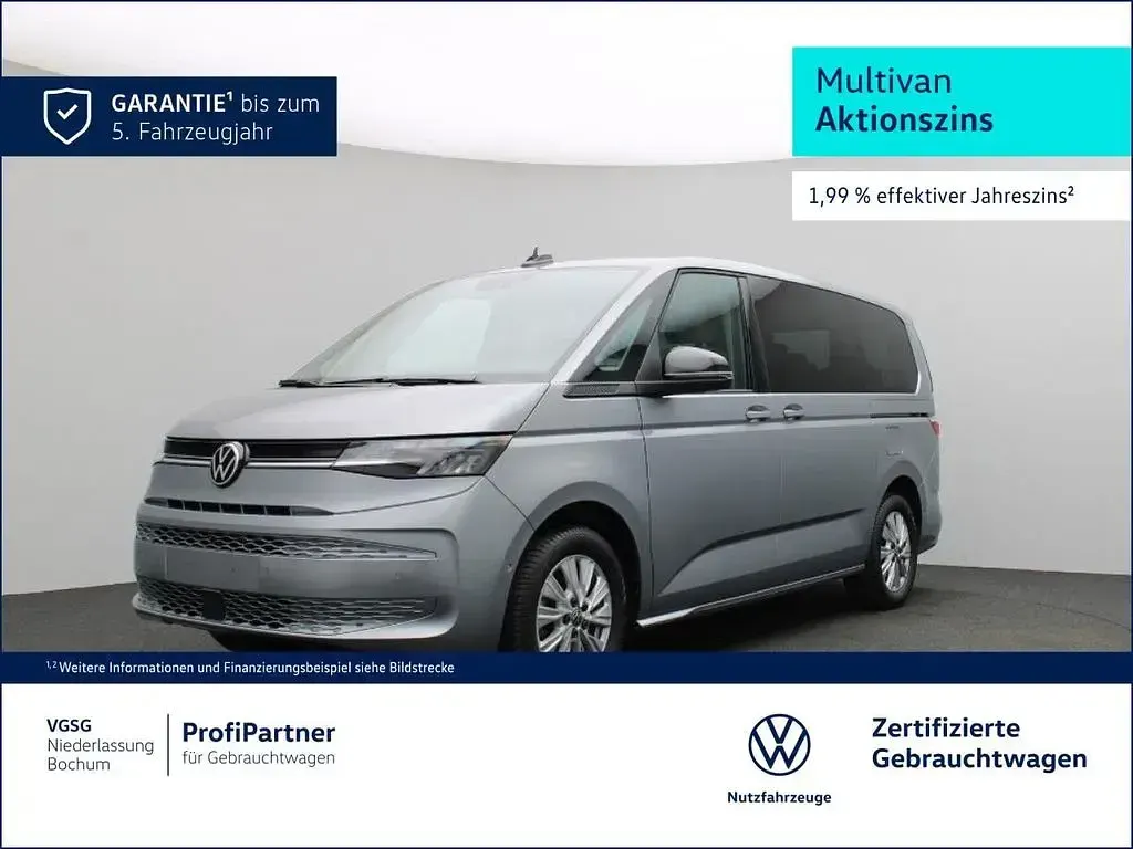 Second-hand VW Multivan Life 150 CP (110 kW) 2025 Argintiu Monovolum