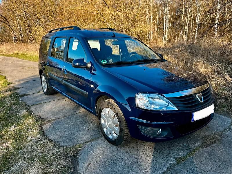 Gebraucht Dacia Logan MCV 105 PS (77 kW) 2012 Blau Kombi