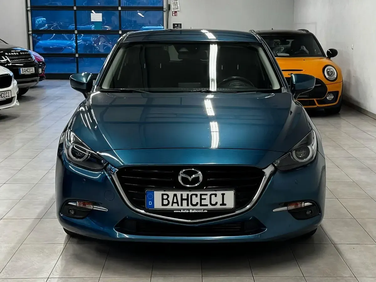 Gebraucht Mazda 3 Sports-Line 150 PS (110 kW) 2018 Blau Limousine