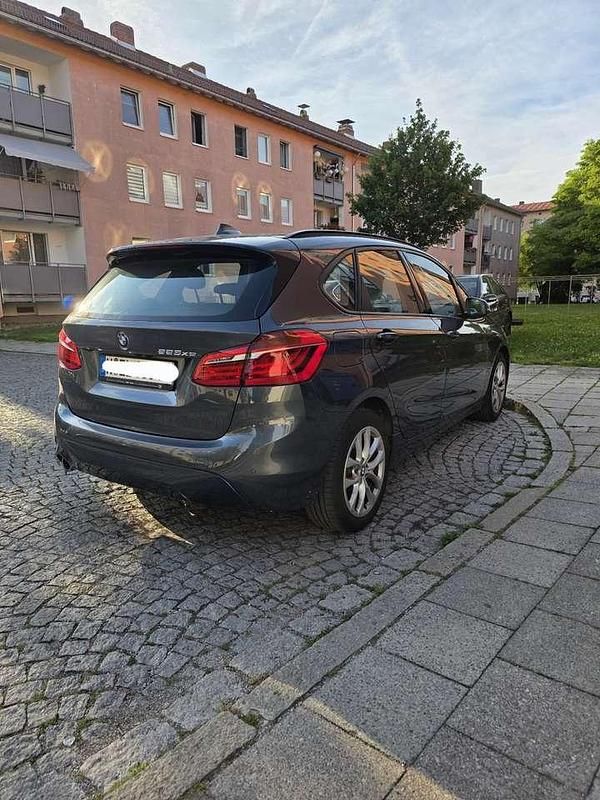Gebraucht 2020 BMW 225 Active Tourer iPerformance Van / Kleinbus | 17.200 € (Fairer Preis) - Bild 1/4