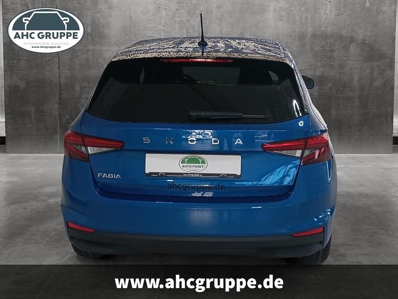 Gebraucht Skoda Fabia Drive 116 PS (85 kW) 2024 Blau Kleinwagen