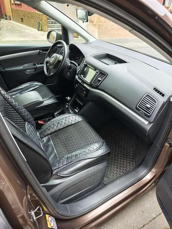 Gebraucht VW Sharan Trendline 150 PS (110 kW) 2010 Van / Kleinbus