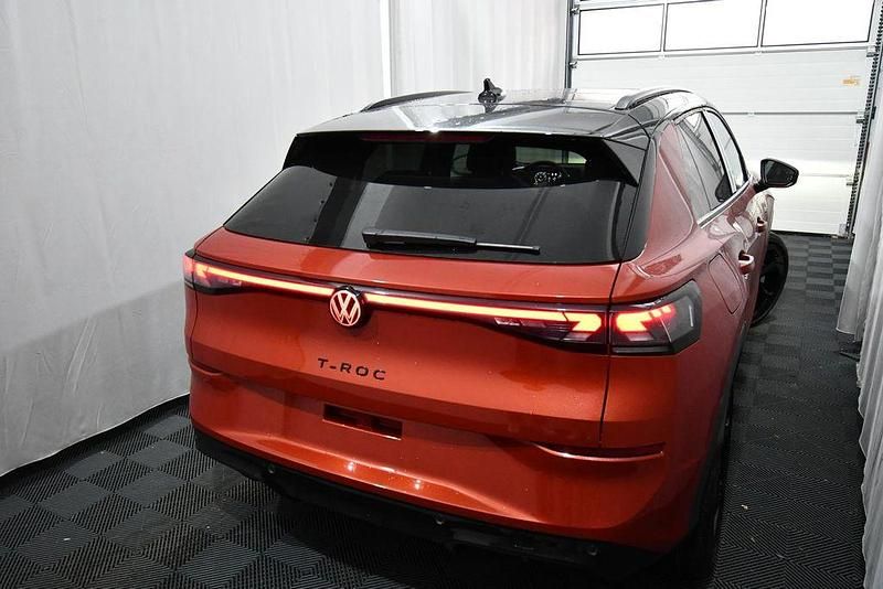 Neu VW T-Roc R-line 150 PS (110 kW) 2026 Rot SUV