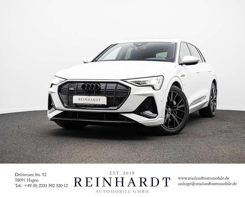 Gletscherweiß metallic Gebraucht 2022 Audi e-tron S-Line SUV | 37.780 € (Guter Preis) - Bild 1/1