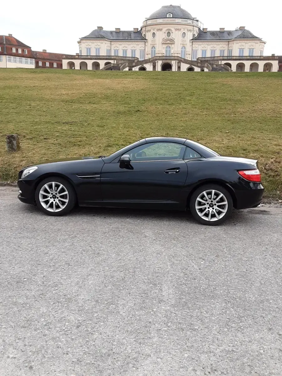 Gebraucht Mercedes SLK200 2011 Schwarz Cabrio
