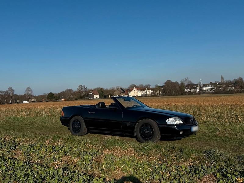 Gebraucht Mercedes SL300 231 PS (169 kW) 1992 Schwarz Cabrio