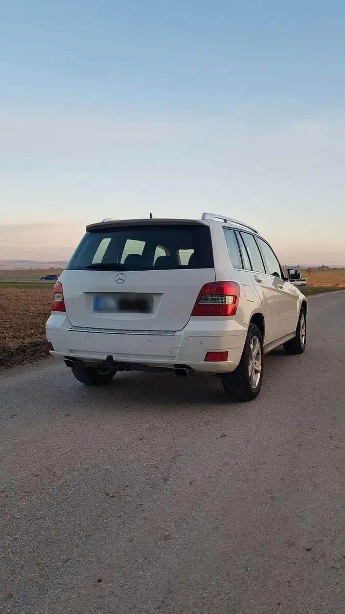 Gebraucht Mercedes GLK220 170 PS (125 kW) 2011 Weiß SUV