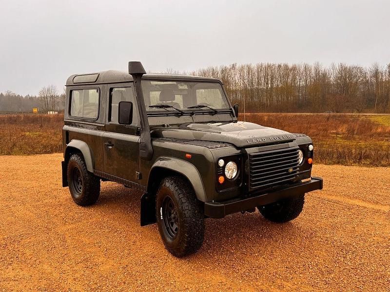 Grün Gebraucht 2008 Land Rover Defender SE Kombi | 22.999 € (Superpreis) - Bild 1/4